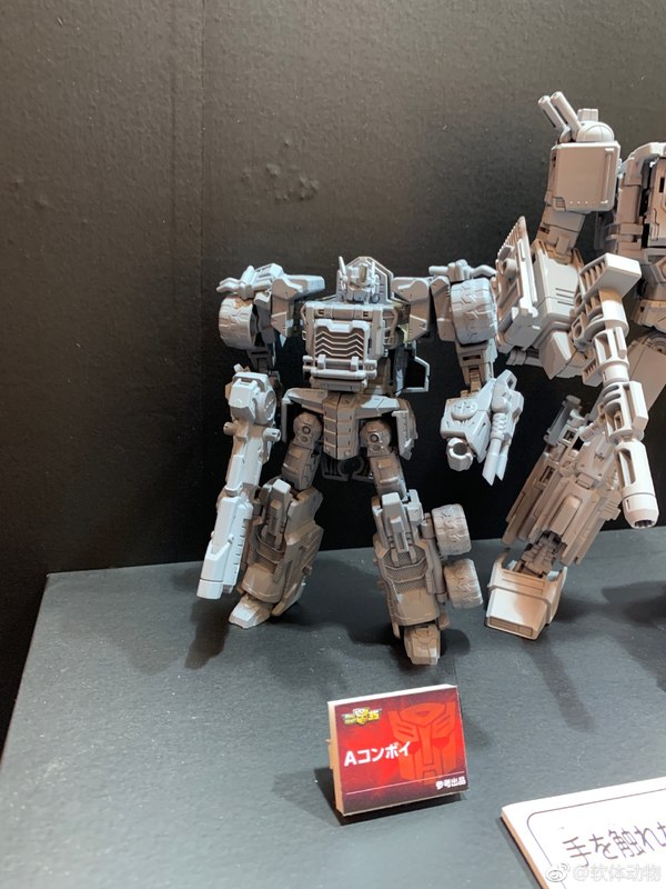 Wonderfest Winter 2019   Armada Optimus And Star Convoy Close Up Photos  (1 of 6)